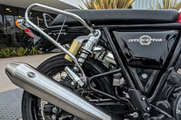 The chrome-finished saddlebag stays.